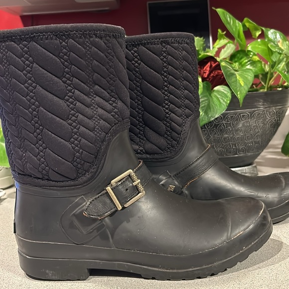 Sperry Top Siders-8.5 Women’s Boots w/Rubber Shoes &Soles,Quilted Fabric Uppers - Picture 2 of 8